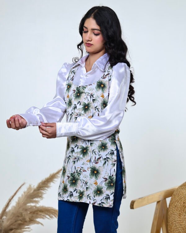 Aurelle Grace Kurti