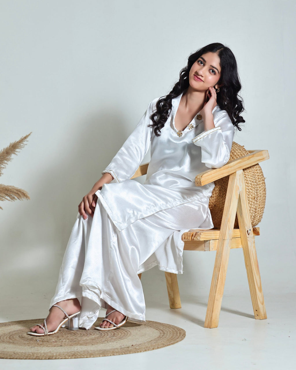 Aarohi SUITS