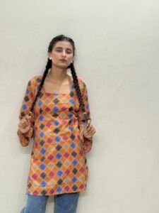 Scarlet Lattice Tunic